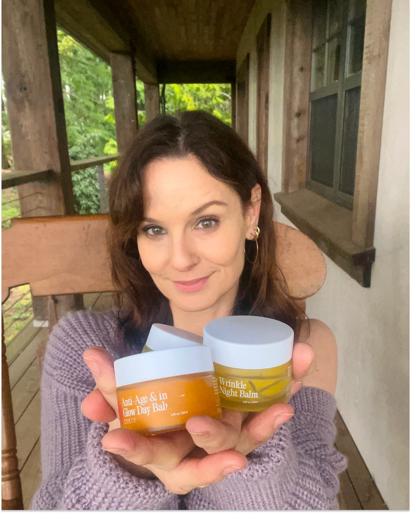 <p>A Botanical <em>Buffet</em> for Mature Skin</p>